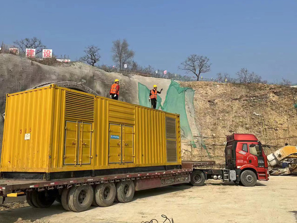 奉新发电机租赁如何根据测试结果判断机油泵的工作状态是否正常?