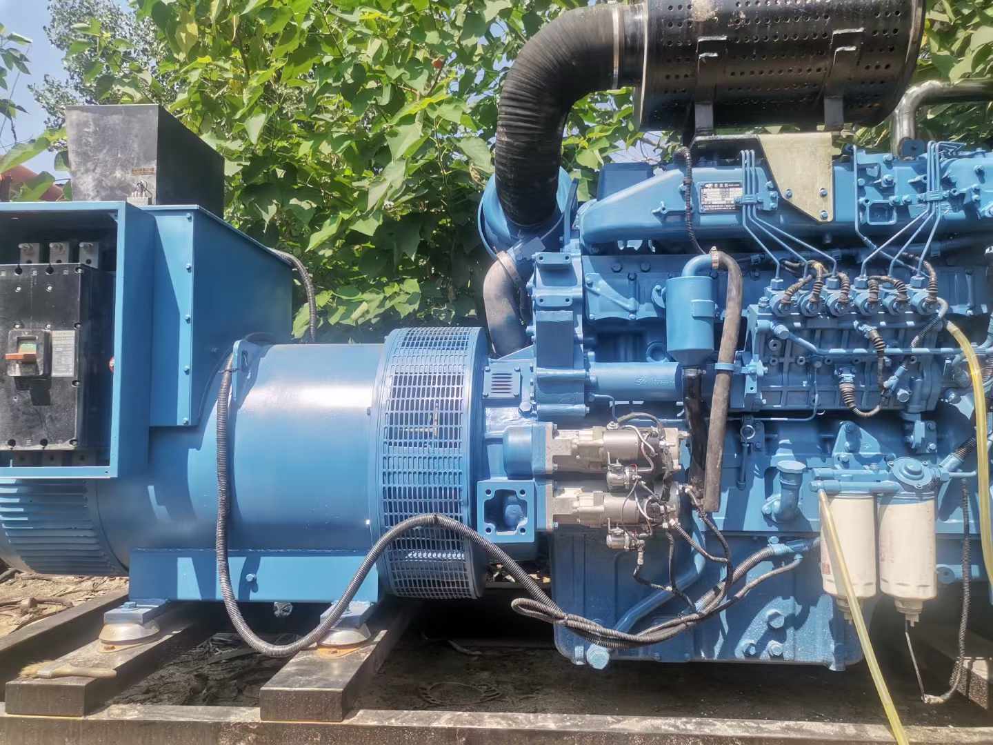 奉新详细说明降低 800kW 柴油发电机输出电流波动的方法